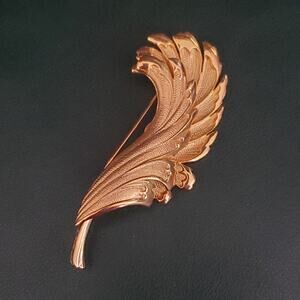 Tana Leaf Brooch Textured and Smooth 2.75 inches Tall‎